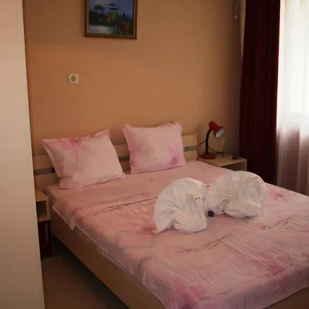 Zoya Guest house