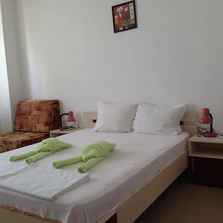 Guest house Zoya Ravda